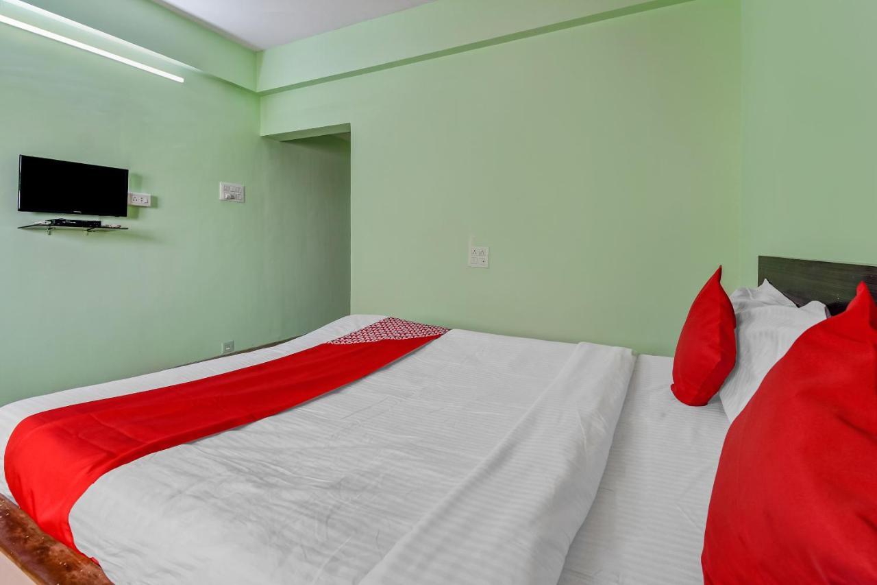 Oyo Hotel Samarth Lodge Solapur Exterior photo